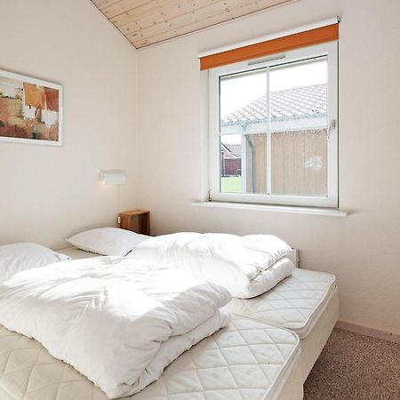 6 Person Holiday Home On A Holiday Park In Gråsten المظهر الخارجي الصورة