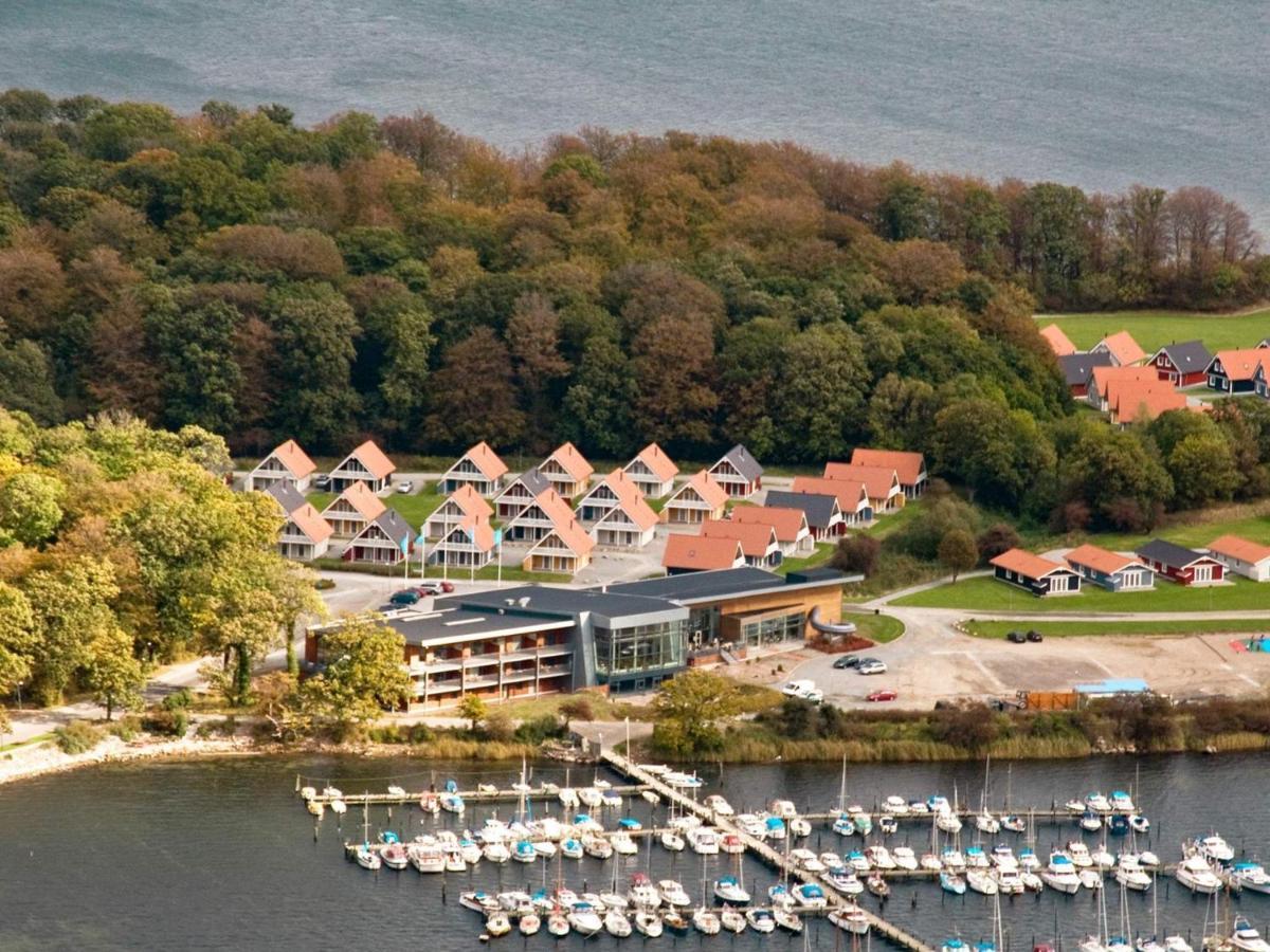 6 Person Holiday Home On A Holiday Park In Gråsten المظهر الخارجي الصورة
